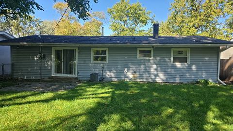 Tiny photo for 15333 Cherry Lane, Markham, IL 60428 (MLS # 12499472)