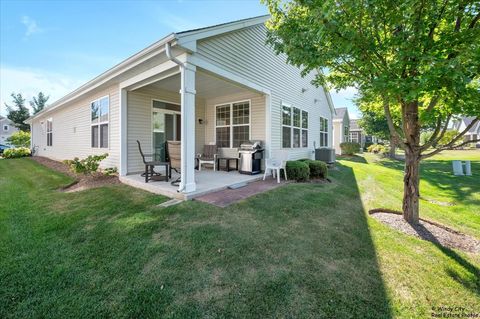 Tiny photo for 920 Prescott Lane, Pingree Grove, IL 60140 (MLS # 12483967)