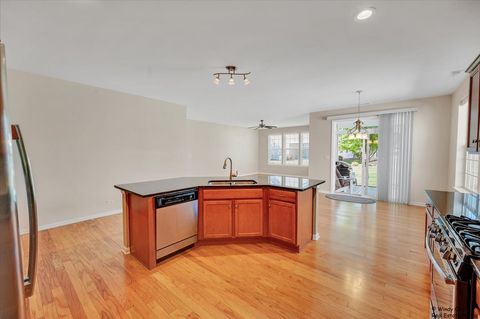 Tiny photo for 920 Prescott Lane, Pingree Grove, IL 60140 (MLS # 12483967)