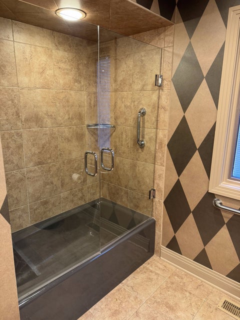 Tiny photo for 1630 Freesia Court, Highland Park, IL 60035 (MLS # 12784070)