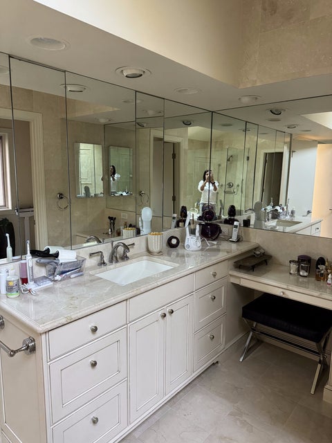 Tiny photo for 1630 Freesia Court, Highland Park, IL 60035 (MLS # 12784070)