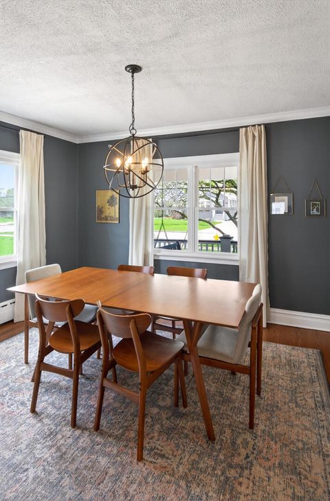 Tiny photo for 607 E Evergreen Street, Wheaton, IL 60187 (MLS # 12627368)