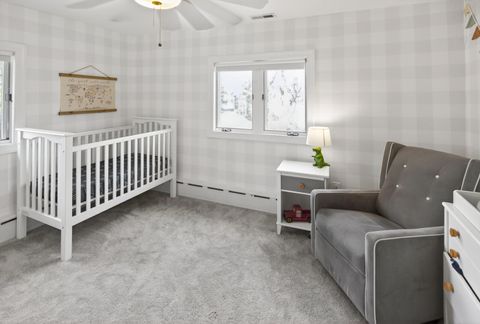 Tiny photo for 607 E Evergreen Street, Wheaton, IL 60187 (MLS # 12627368)