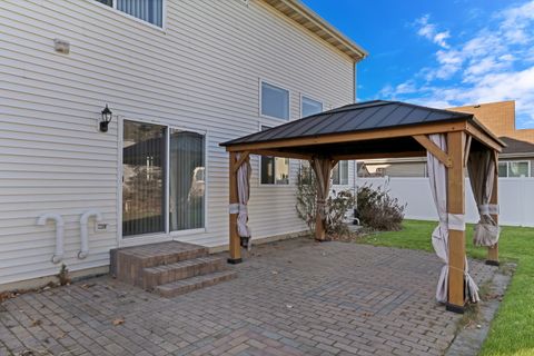 Tiny photo for 34239 N Larkspur Court, Round Lake, IL 60073 (MLS # 12519936)