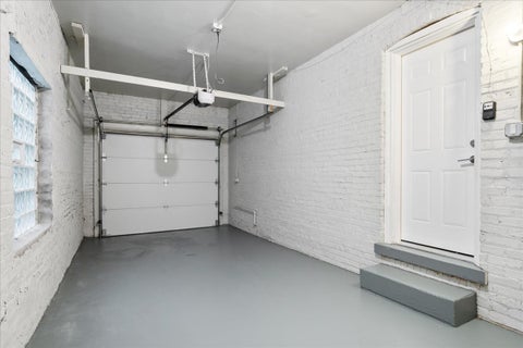 Tiny photo for 7087 N McAlpin Avenue, Chicago, IL 60646 (MLS # 12694082)