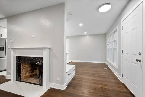 Tiny photo for 7087 N McAlpin Avenue, Chicago, IL 60646 (MLS # 12694082)