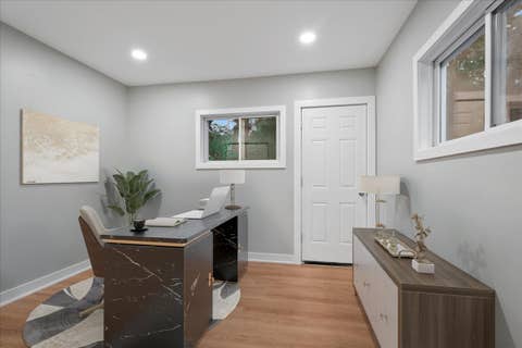 Tiny photo for 7087 N McAlpin Avenue, Chicago, IL 60646 (MLS # 12694082)