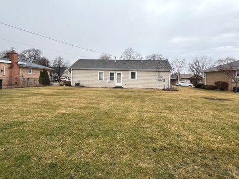 Tiny photo for 4917 N Prospect Avenue, Norridge, IL 60706 (MLS # 12584365)