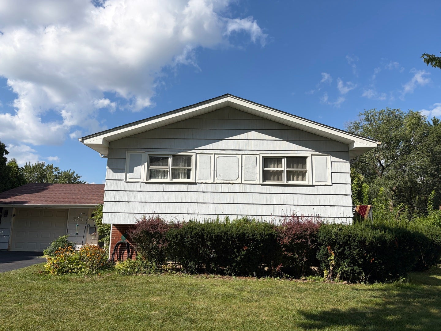 570 JAMISON Lane