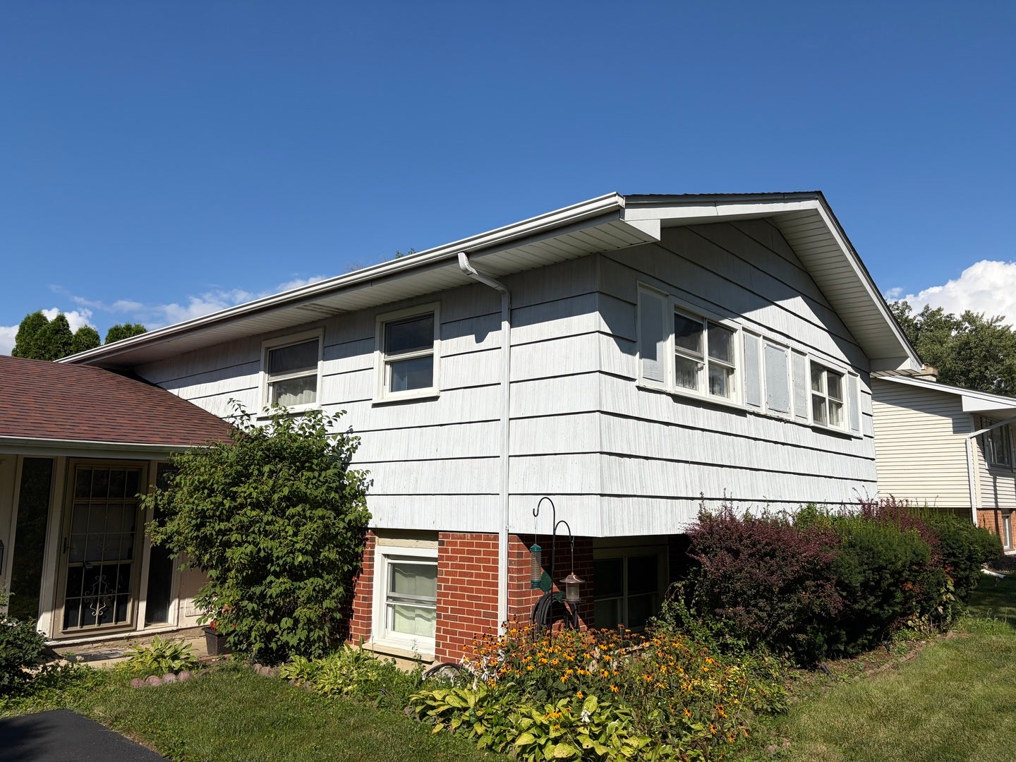 570 JAMISON Lane