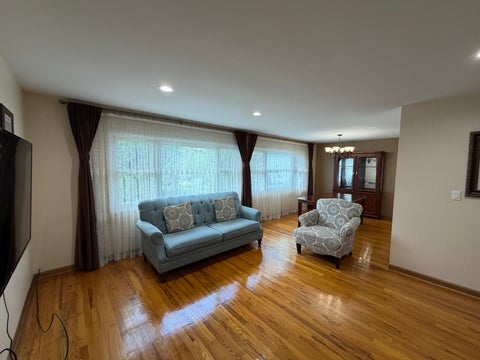 Tiny photo for 570 JAMISON Lane, Hoffman Estates, IL 60169 (MLS # 12745282)