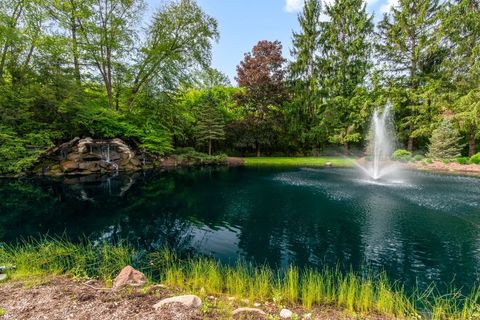 Tiny photo for 55 S Wynstone Drive S, North Barrington, IL 60010 (MLS # 12650375)