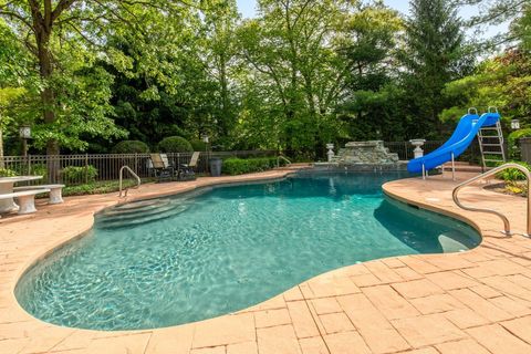 Tiny photo for 55 S Wynstone Drive S, North Barrington, IL 60010 (MLS # 12650375)