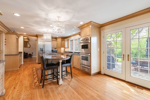 Tiny photo for 55 S Wynstone Drive S, North Barrington, IL 60010 (MLS # 12650375)