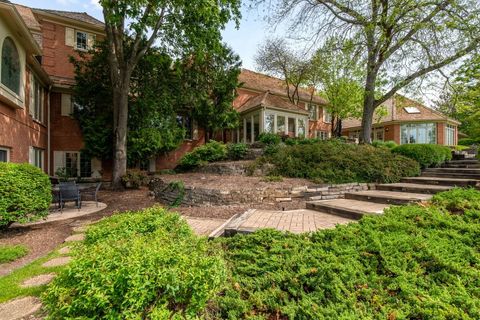 Tiny photo for 55 S Wynstone Drive S, North Barrington, IL 60010 (MLS # 12650375)
