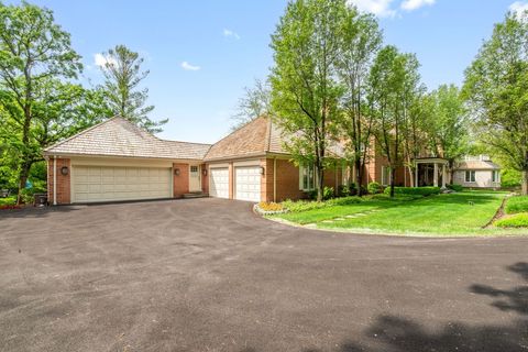 Tiny photo for 55 S Wynstone Drive S, North Barrington, IL 60010 (MLS # 12650375)