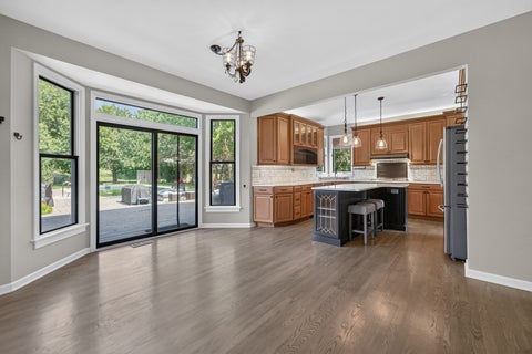 Tiny photo for 305 Windsor Circle, St. Charles, IL 60175 (MLS # 12745865)
