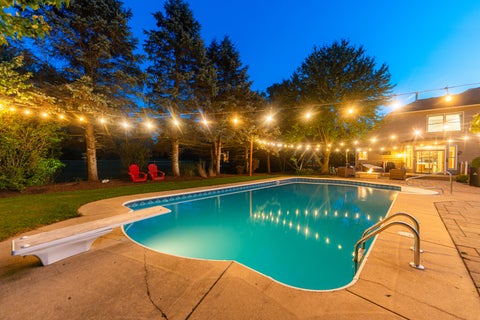 Tiny photo for 305 Windsor Circle, St. Charles, IL 60175 (MLS # 12745865)