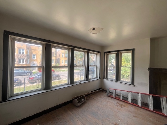 1005 N Springfield Avenue