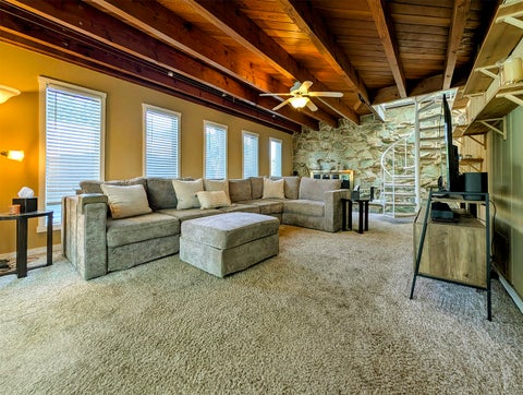 Tiny photo for 910 E Cherry Lane, Arlington Heights, IL 60004 (MLS # 12758378)