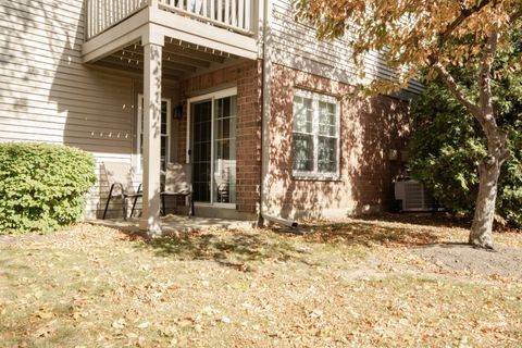 Tiny photo for 1744 Eastwood Court #4, Schaumburg, IL 60195 (MLS # 12413045)