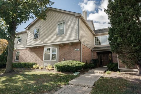 Photo of 1744 Eastwood Court #4, Schaumburg, IL 60195 (MLS # 12413045) Photo of 1744 Eastwood Court #4, Schaumburg, IL 60195 (MLS # 12413045)