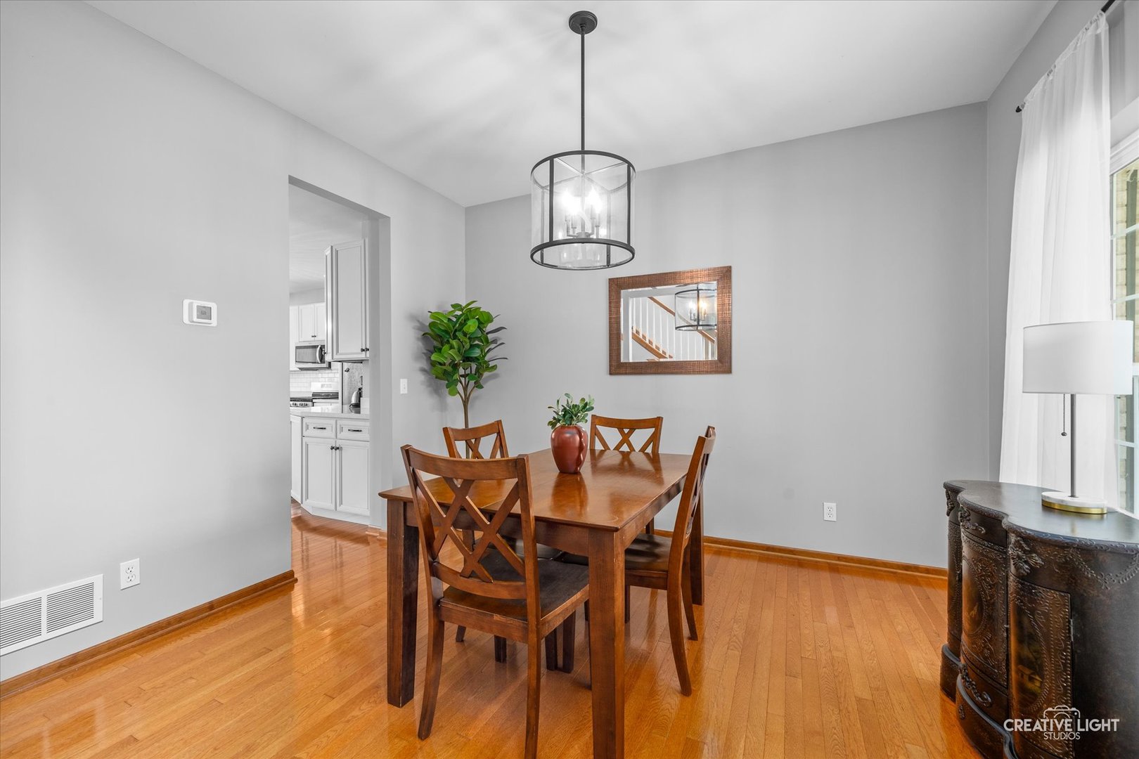 39W582 S Hyde Park