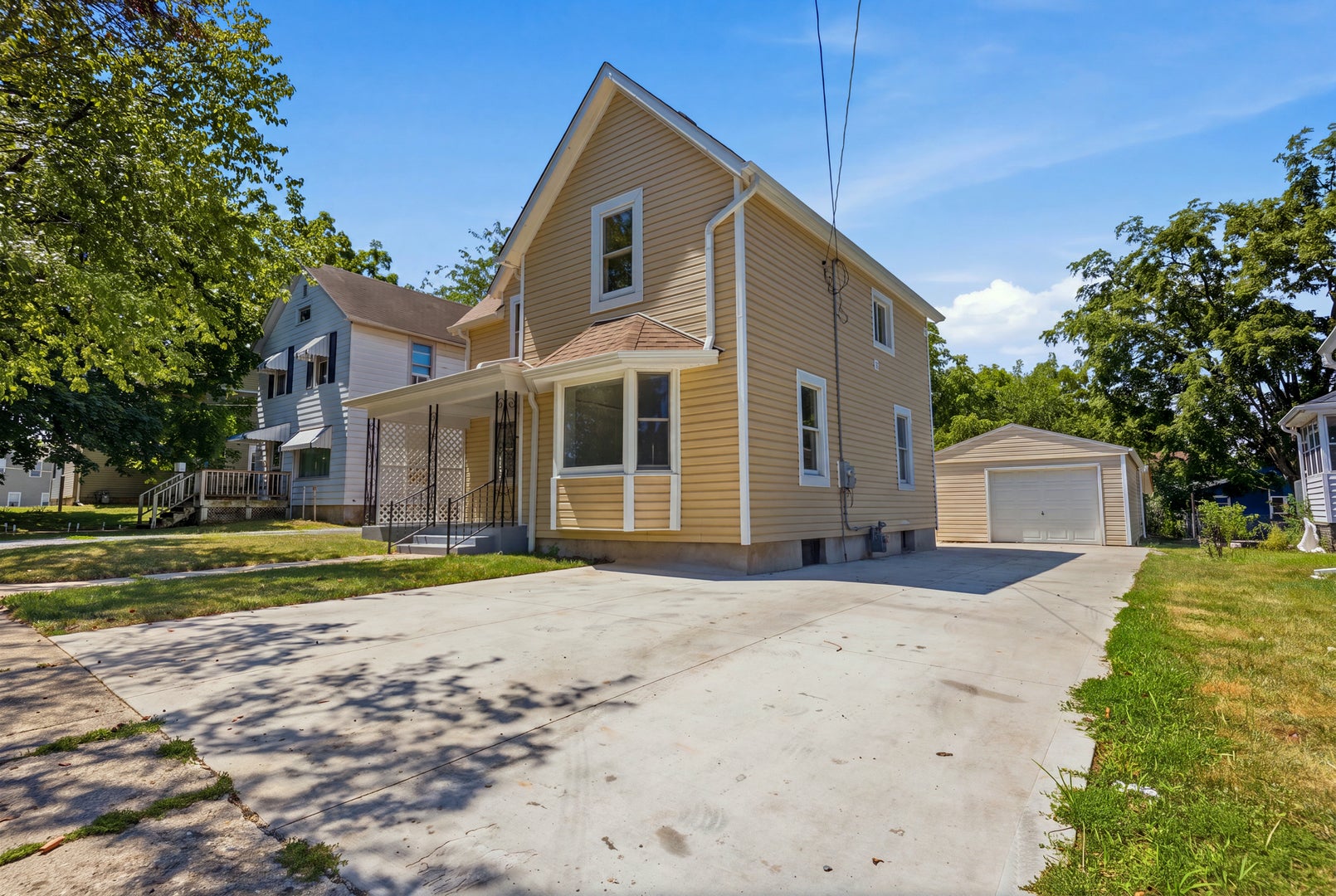 404 Lincoln Street