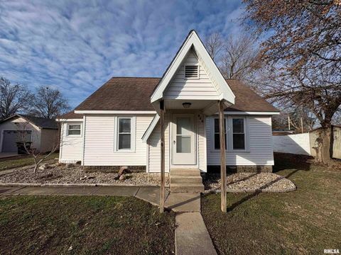 Photo of 403 Wortby Street, Odin, IL 62870 (MLS # EB460710)