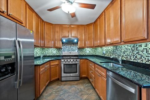 Tiny photo for 6707 N Whipple Street, Chicago, IL 60645 (MLS # 12504198)