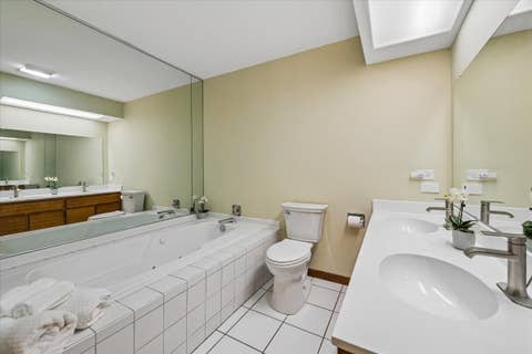 Tiny photo for 1040 N Charles Street, Naperville, IL 60563 (MLS # 12672987)