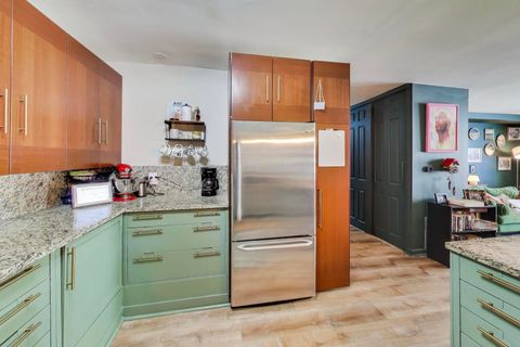 Tiny photo for 6007 N Sheridan Road #16F, Chicago, IL 60660 (MLS # 12587363)