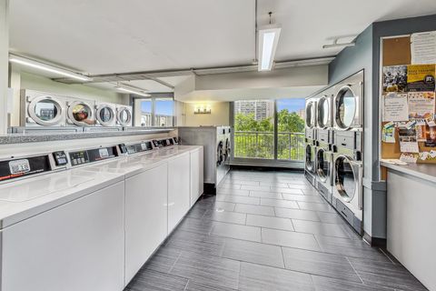 Tiny photo for 6007 N Sheridan Road #16F, Chicago, IL 60660 (MLS # 12587363)