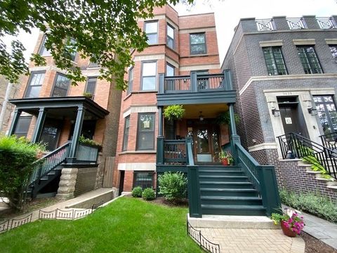 3616 N Bosworth Avenue 1 Chicago IL 60613