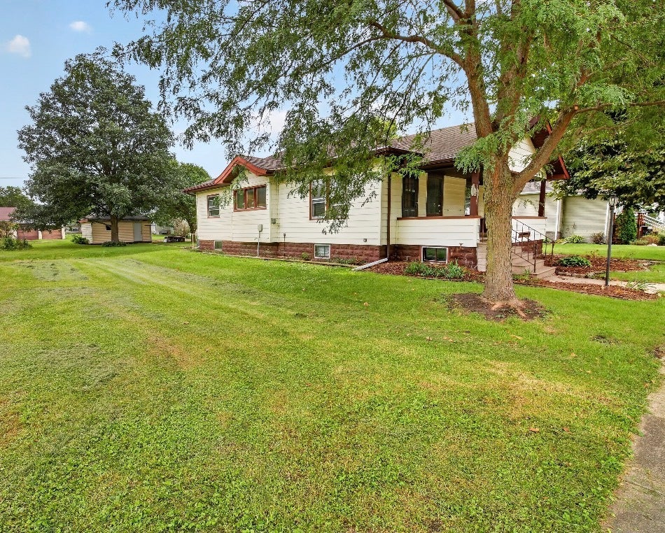 106 Hall Avenue