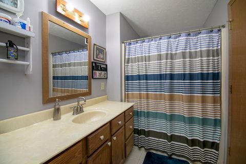 Tiny photo for 126 E Cleveland Street, Cullom, IL 60929 (MLS # 12488323)