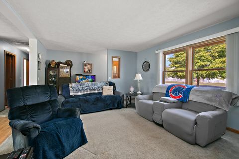 Tiny photo for 126 E Cleveland Street, Cullom, IL 60929 (MLS # 12488323)