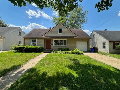 Single Family Residence in Rockford IL 2330 Gate Parkway.jpg