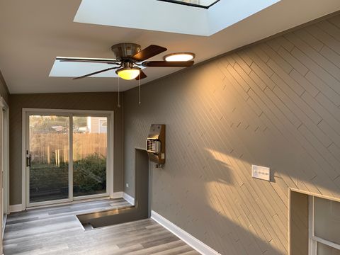 Tiny photo for 6701 W Forest View Lane, Niles, IL 60714 (MLS # 12545001)