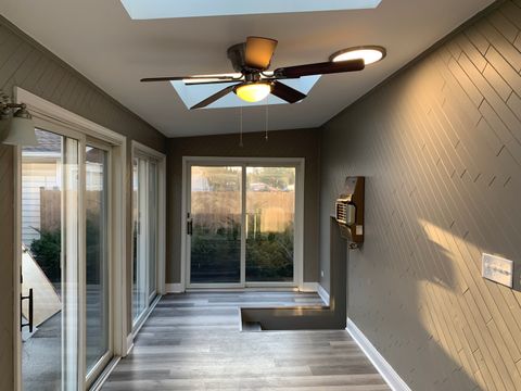 Tiny photo for 6701 W Forest View Lane, Niles, IL 60714 (MLS # 12545001)