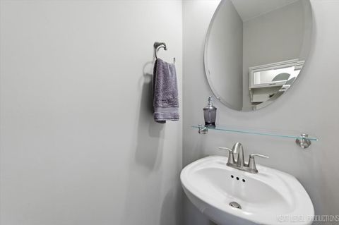 Tiny photo for 614 Riverbank Drive, Geneva, IL 60134 (MLS # 12628771)