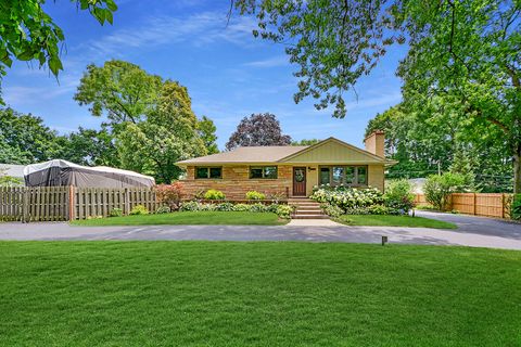 23601 N Park Road Lake Zurich IL 60047