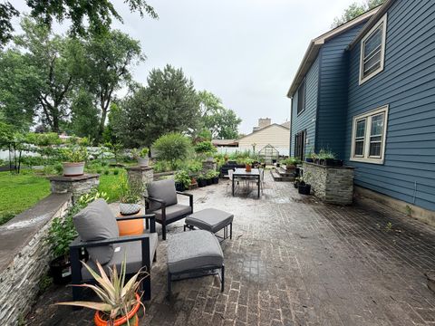 Tiny photo for 1753 Lunt Avenue, Des Plaines, IL 60018 (MLS # 12689916)