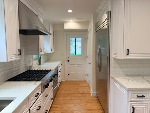 Tiny photo for 1753 Lunt Avenue, Des Plaines, IL 60018 (MLS # 12689916)