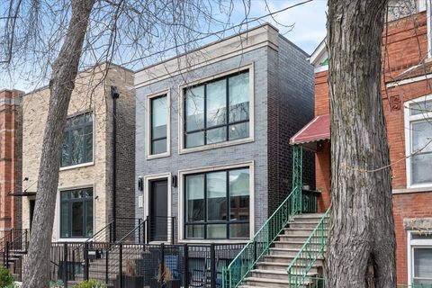 Photo of 2122 W Mclean Street, Chicago, IL 60647 (MLS # 12613521)