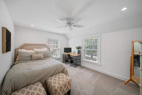 Tiny photo for 3941 Linden Avenue, Western Springs, IL 60558 (MLS # 12661476)