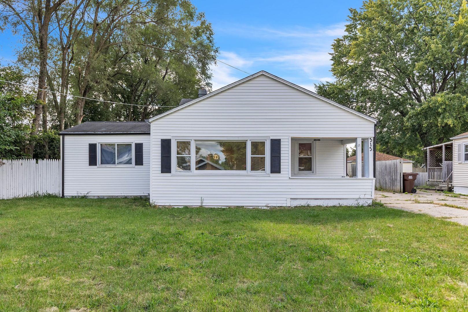 Listing image 2