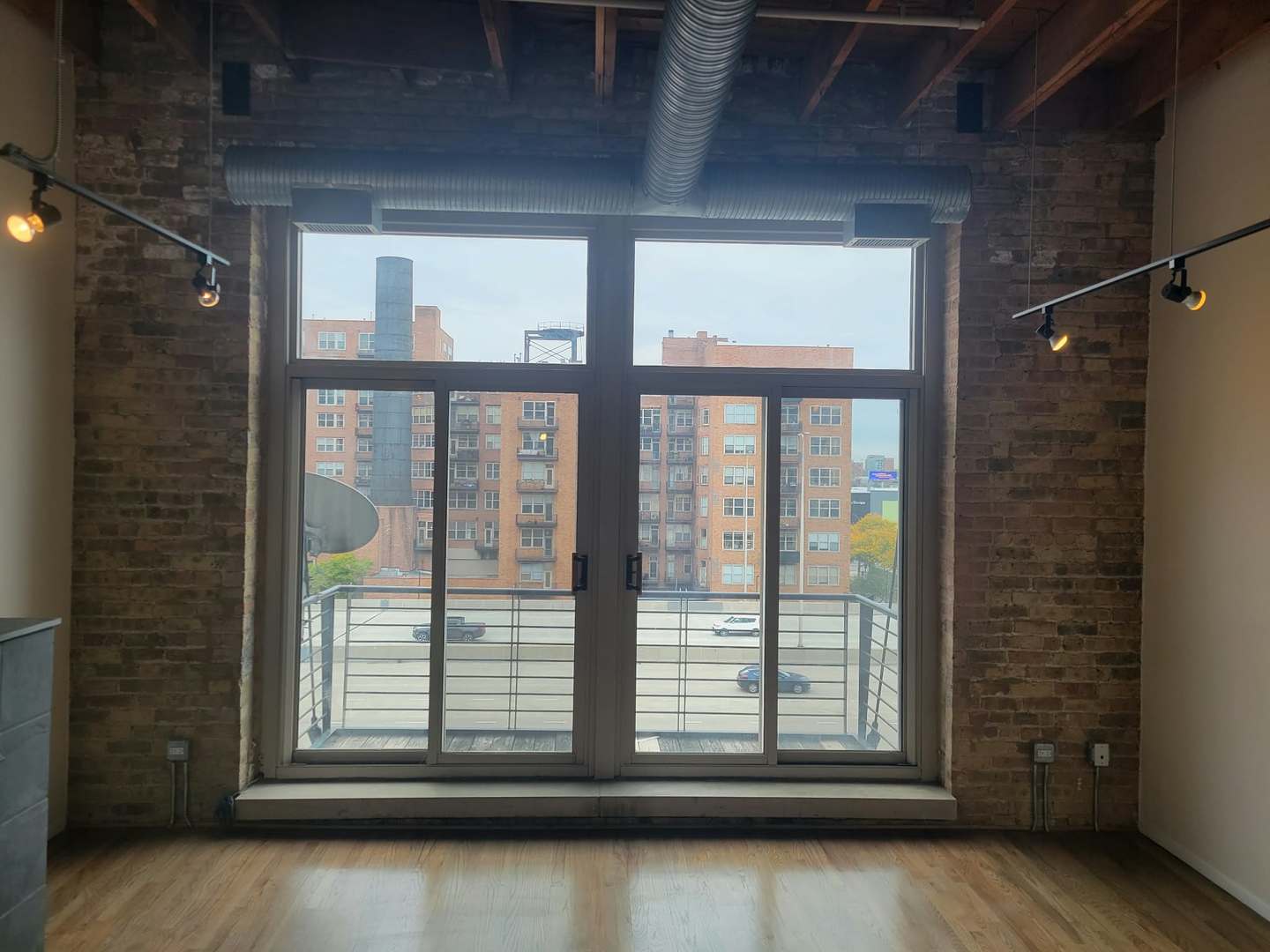 417 S JEFFERSON Street 511