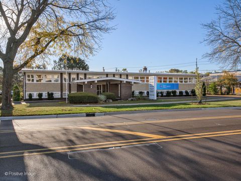9631 Gross Point Road Skokie IL 60076