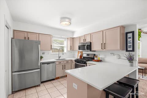 Tiny photo for 453 Newport Circle, Oswego, IL 60543 (MLS # 12631864)